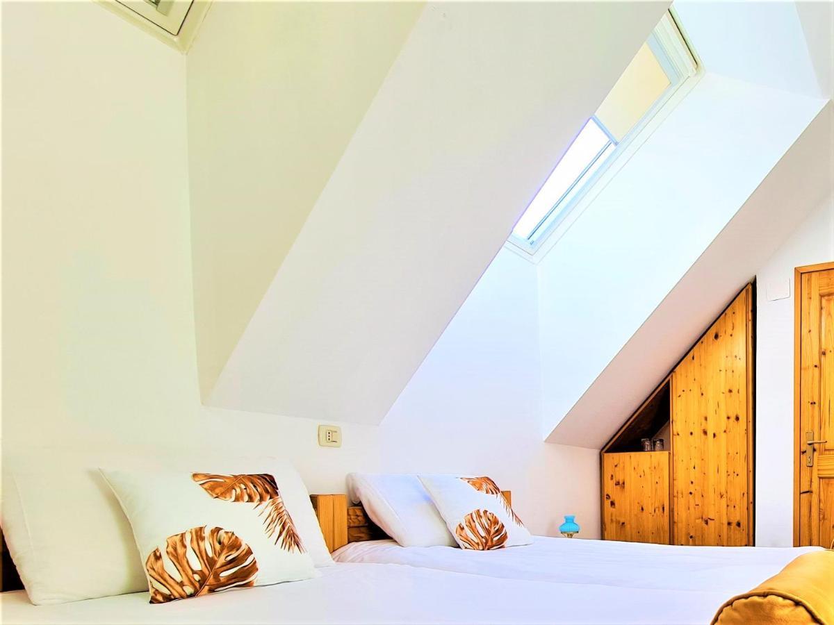 Sobe "Ela" Bed & Breakfast Fuzine Bilik gambar