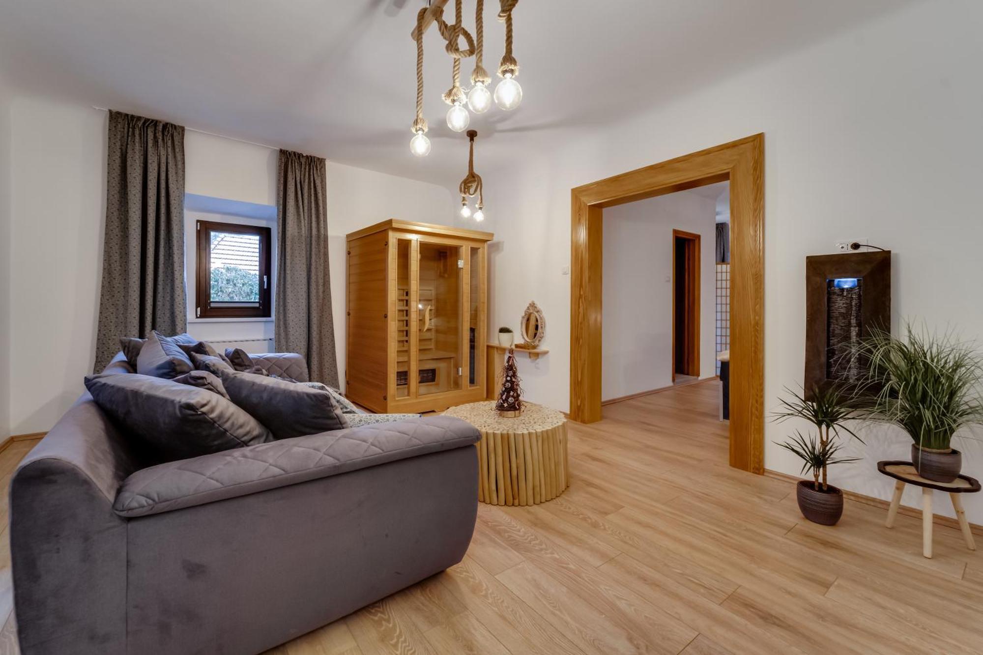 Sobe "Ela" Bed & Breakfast Fuzine Bilik gambar